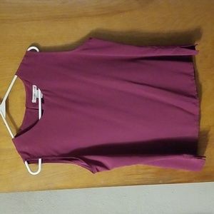 Ladies Magenta Top Size Large: B